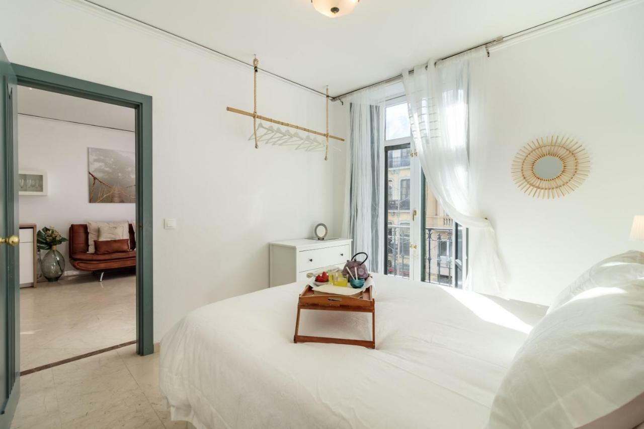 Gran Via Balconies Apartment Granada Luaran gambar